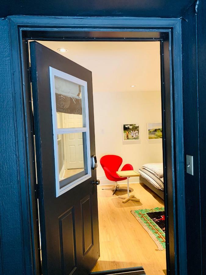 Modern Design Studio Toronto Exterior photo